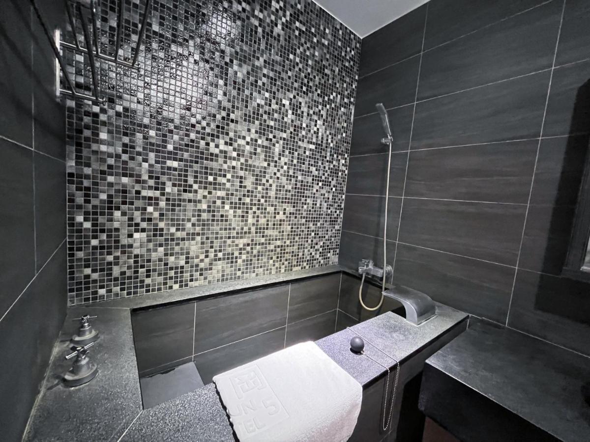 Fukun 5 Motel Jiaoxi Bagian luar foto