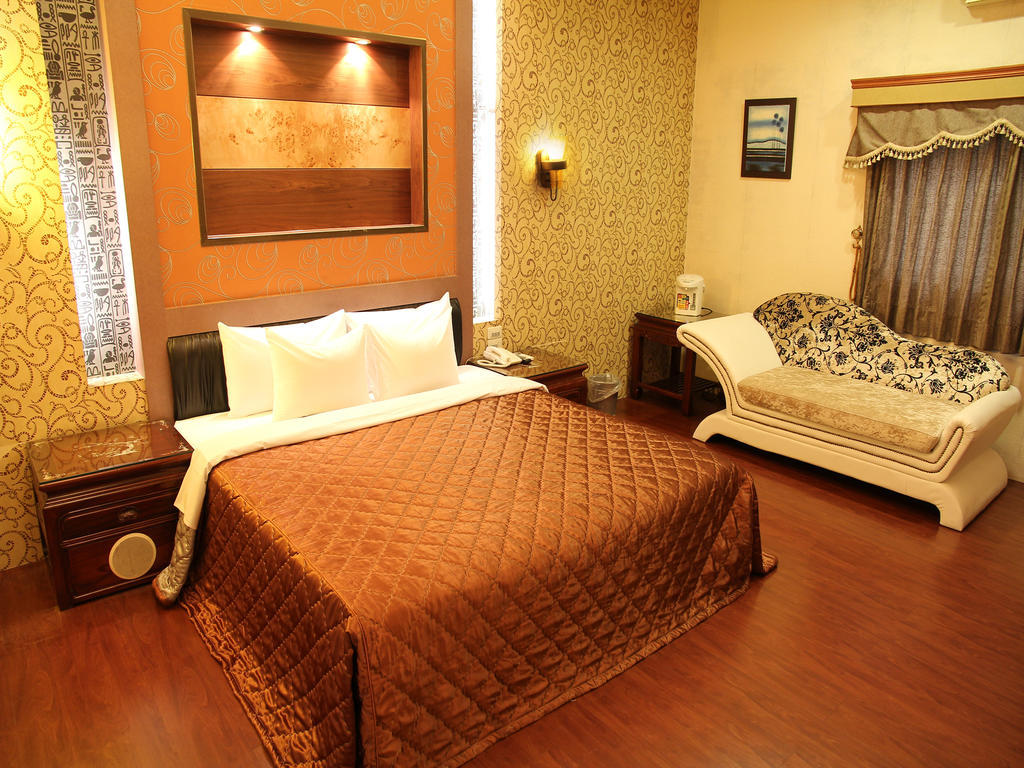 Fukun 5 Motel Jiaoxi Ruang foto