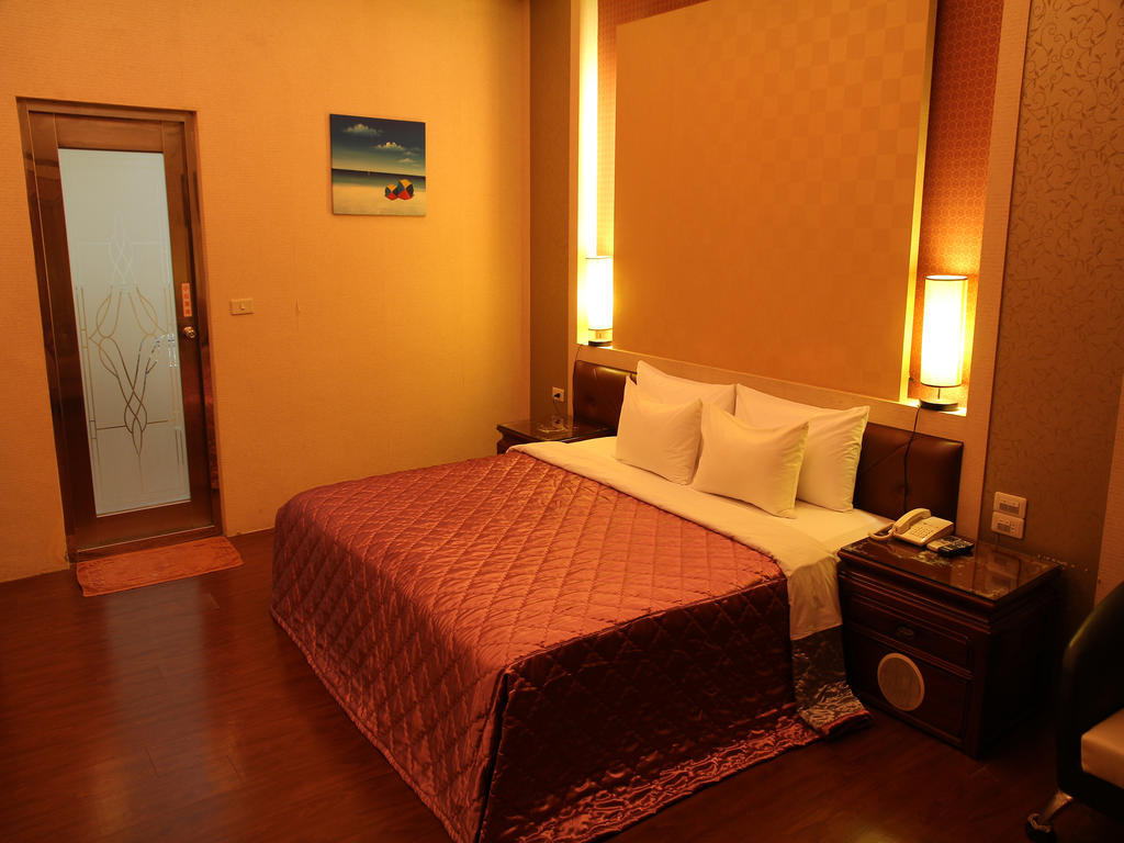 Fukun 5 Motel Jiaoxi Ruang foto