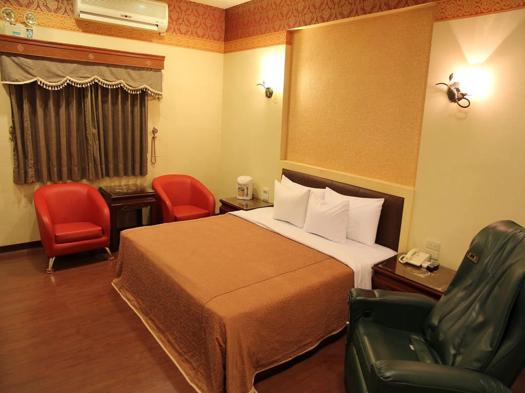 Fukun 5 Motel Jiaoxi Ruang foto